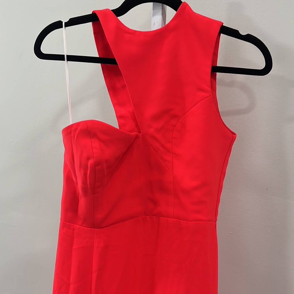 Amanda Uprichard x REVOLVE Gilda Gown in Crimson - Picture 4 of 10